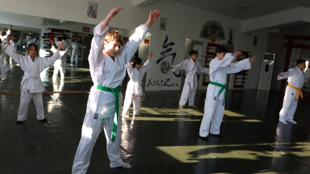 Güvenli, Disiplinli ve Eğlenceli Bir Gelişim Yolculuğu